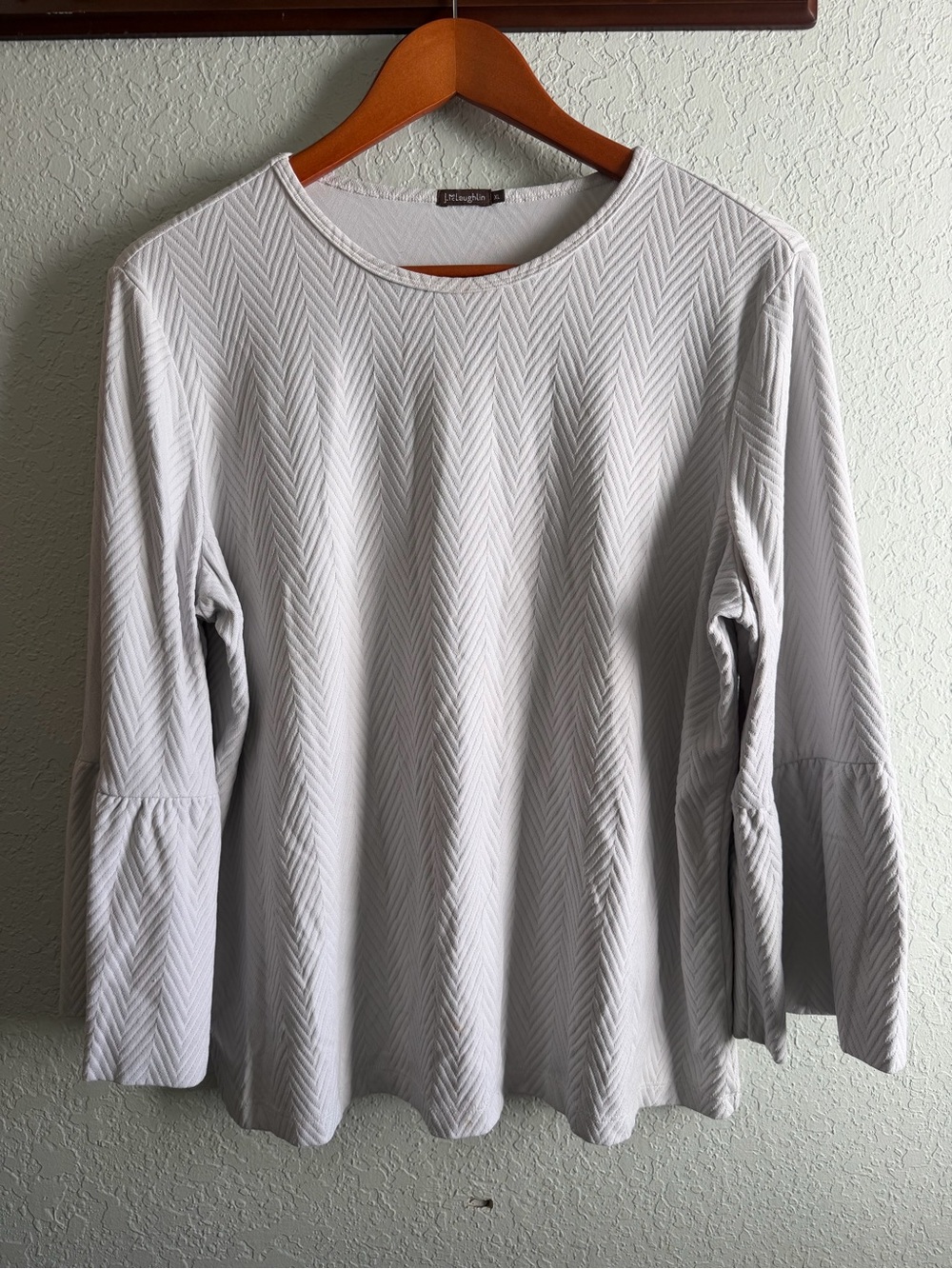 J McLaughlin Bell Sleeve Top